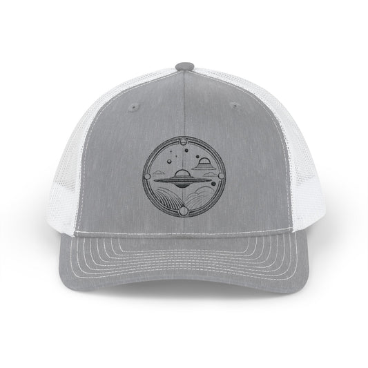 spaceship and stars - Snapback Trucker Cap - Graleske