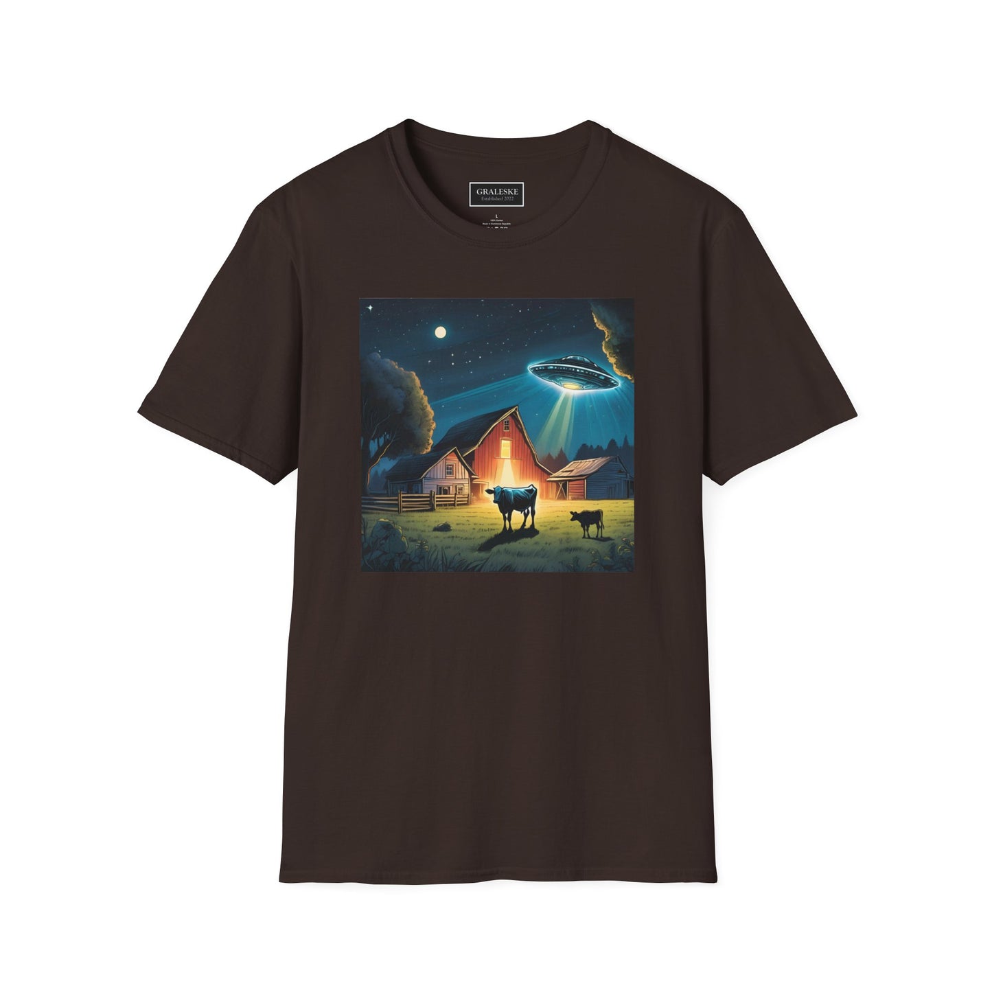 spaceship over farm - 2024 - Unisex T-Shirt - Graleske