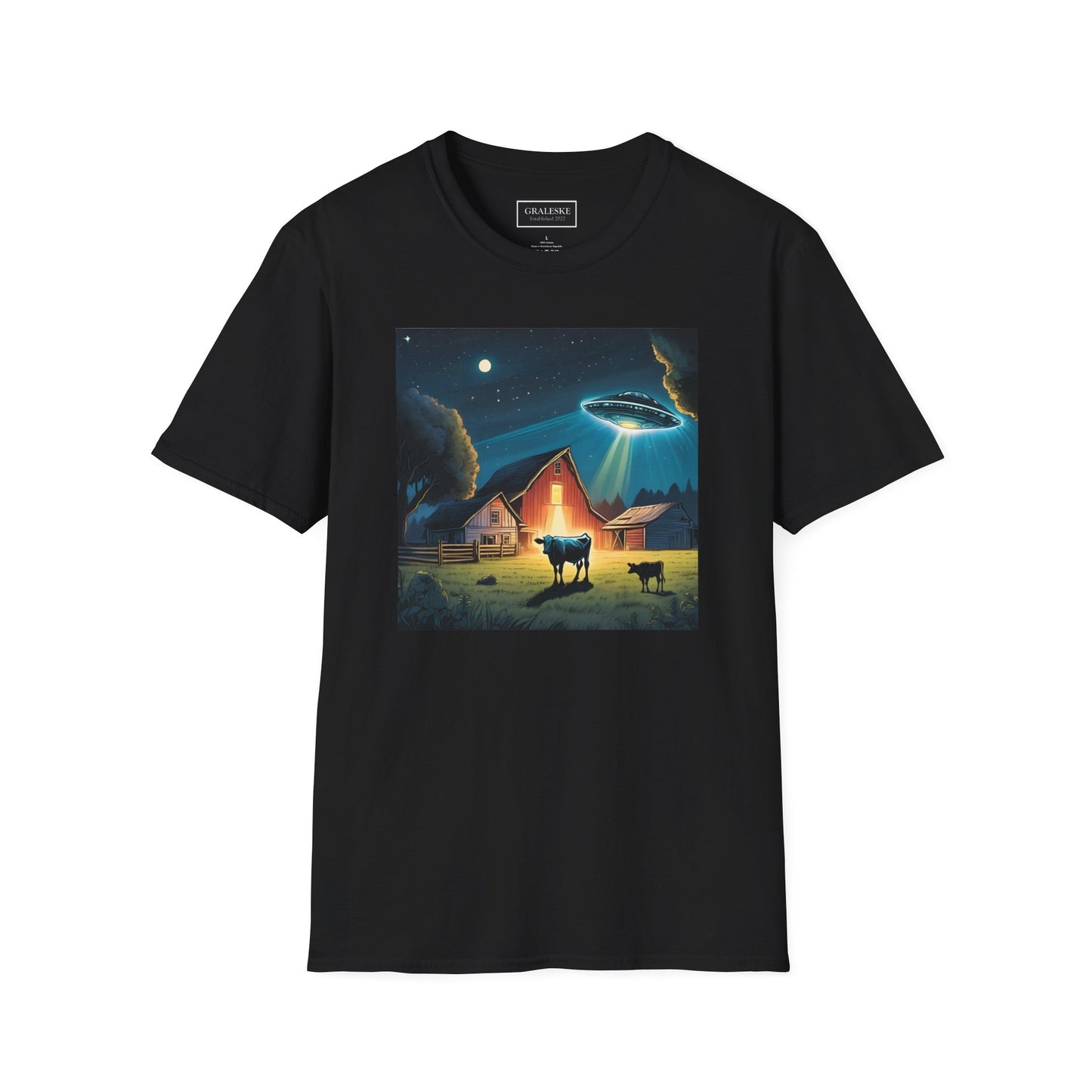 spaceship over farm - 2024 - Unisex T-Shirt - Graleske